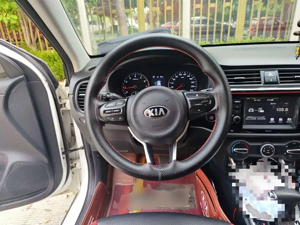 Kia KX Cross 2018 — фото 6