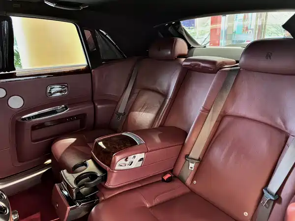 Rolls-Royce Ghost 2013