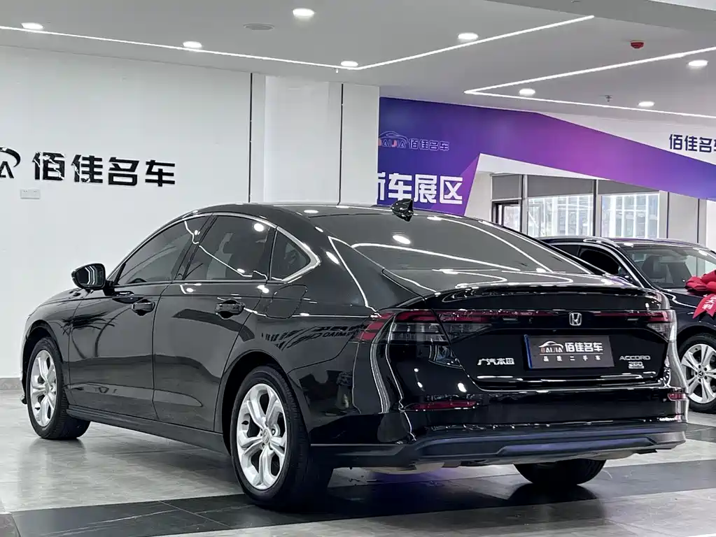 Honda Accord 2023 — фото 7