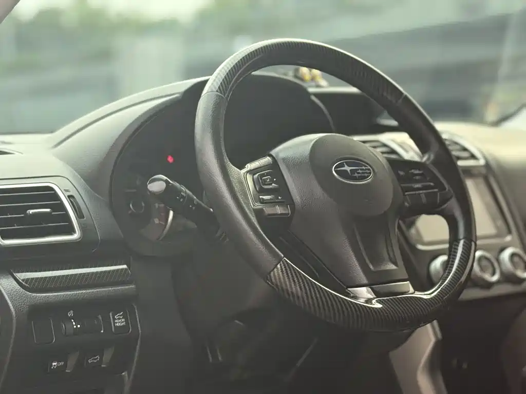 Subaru Forester 2016 — фото 14