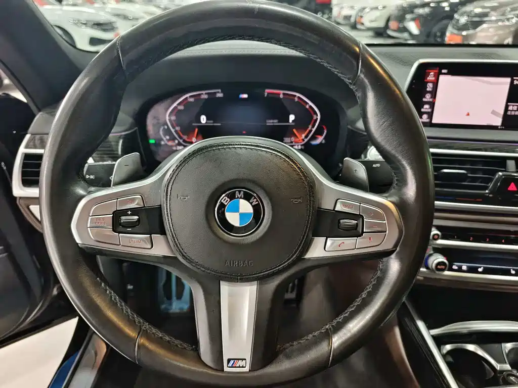 BMW 7 Series 2019 — фото 10