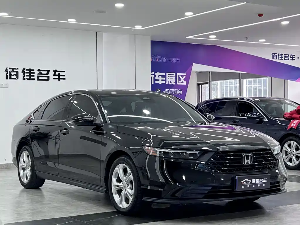 Honda Accord 2023 — фото 3