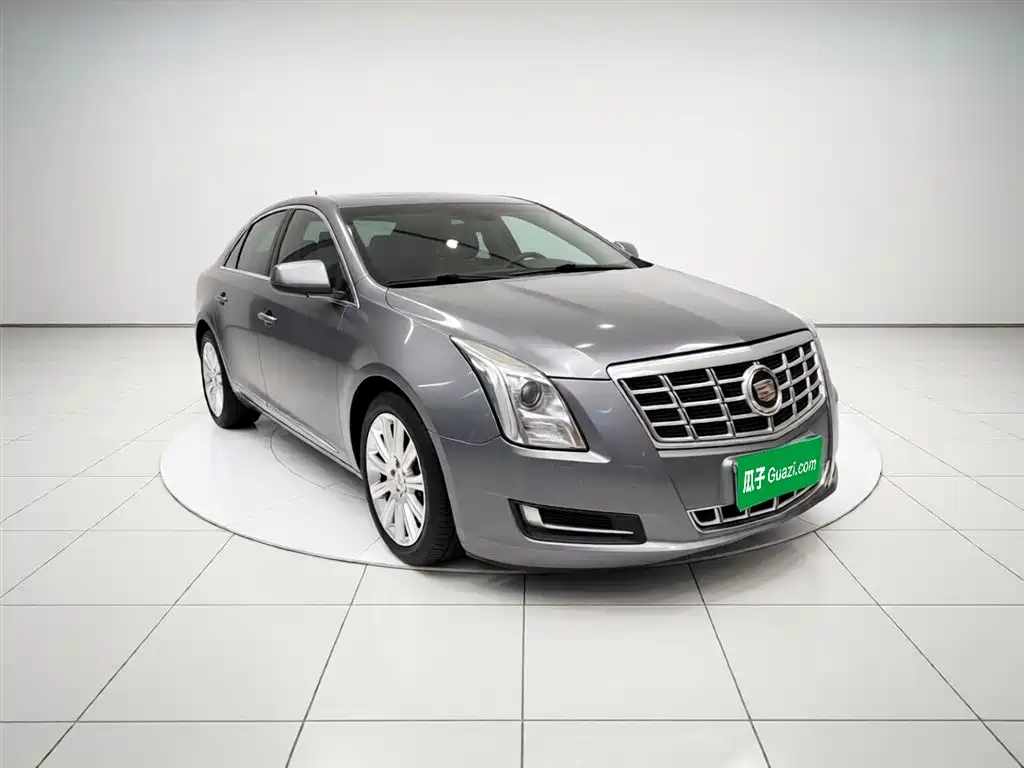 Cadillac XTS 2015 — фото 3