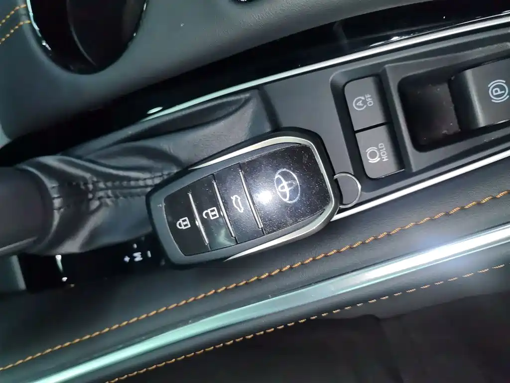 Toyota Avalon 2025 — фото 12