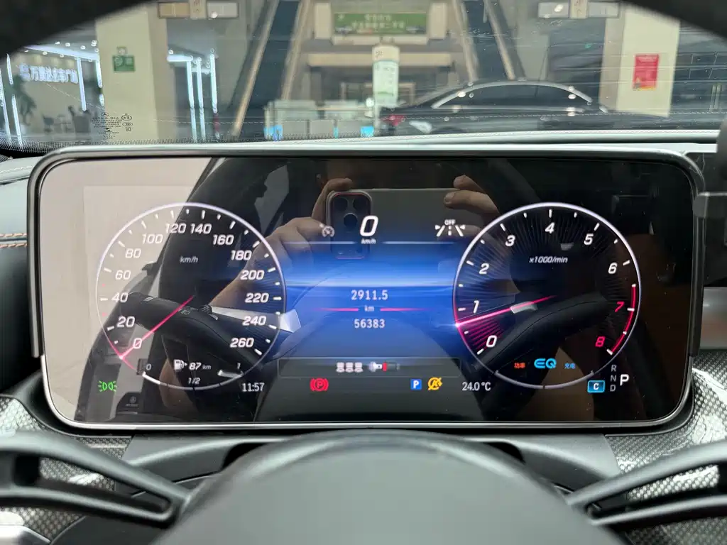 Mercedes-Benz C-Class 2022 — фото 12