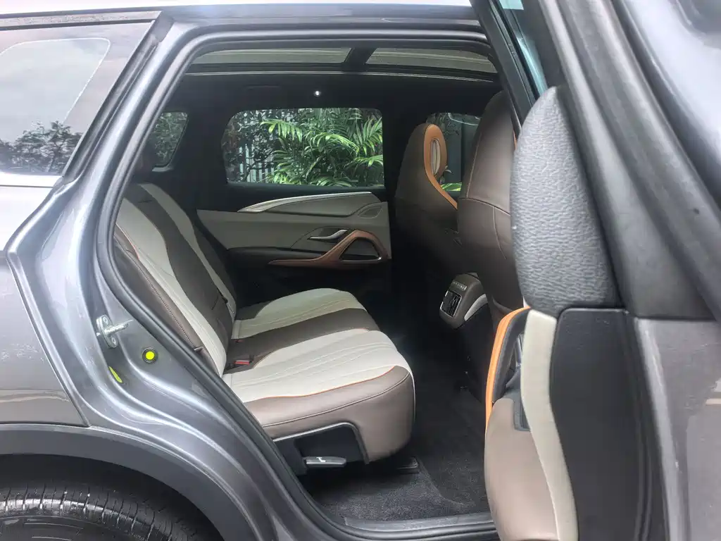 BYD Song Pro New Energy 2022 — фото 10