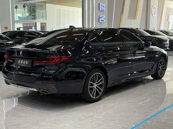 BMW 5 Series 2023