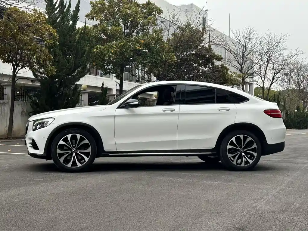 Mercedes-Benz GLC Coupe 2018 — фото 15