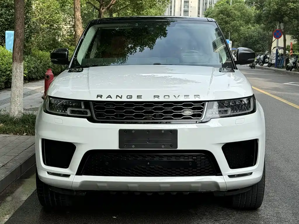 Land Rover Sport 2020 — фото 2