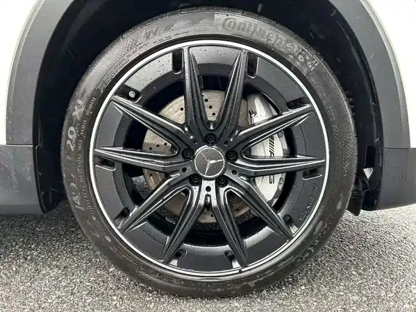 Mercedes-Benz GLB AMG 2026