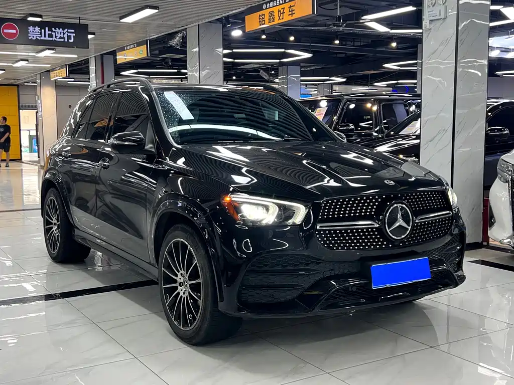 Mercedes-Benz GLE 2023 — фото 3