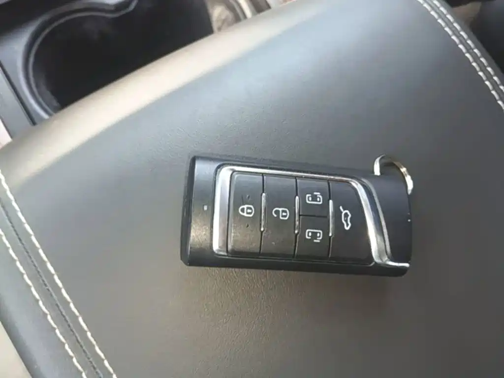 GAC Trumpchi M8 2018 — фото 9