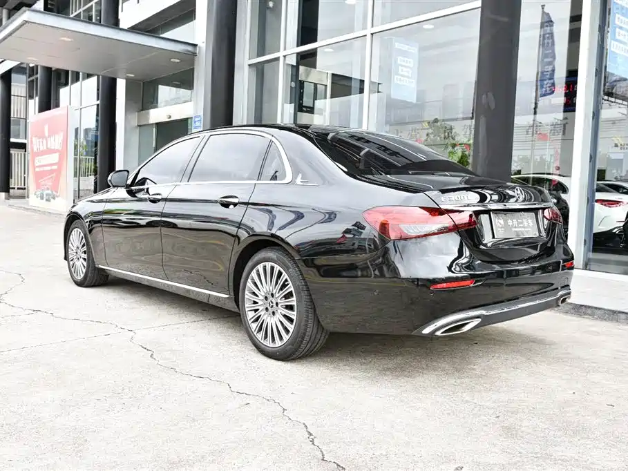 Mercedes-Benz E-Class 2023