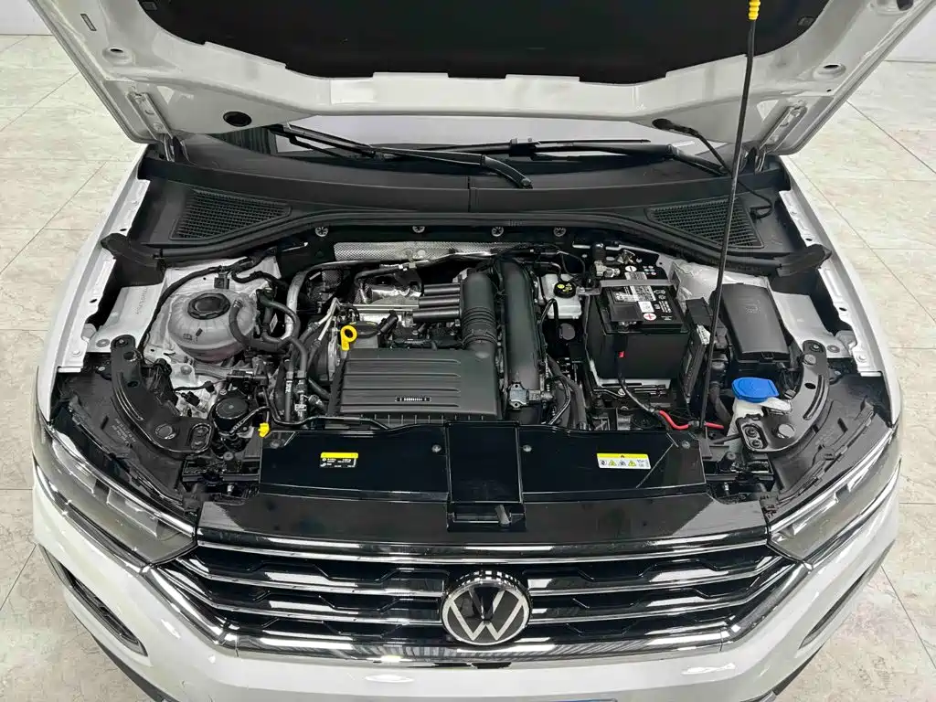 Volkswagen T-Roc 2022 — фото 21