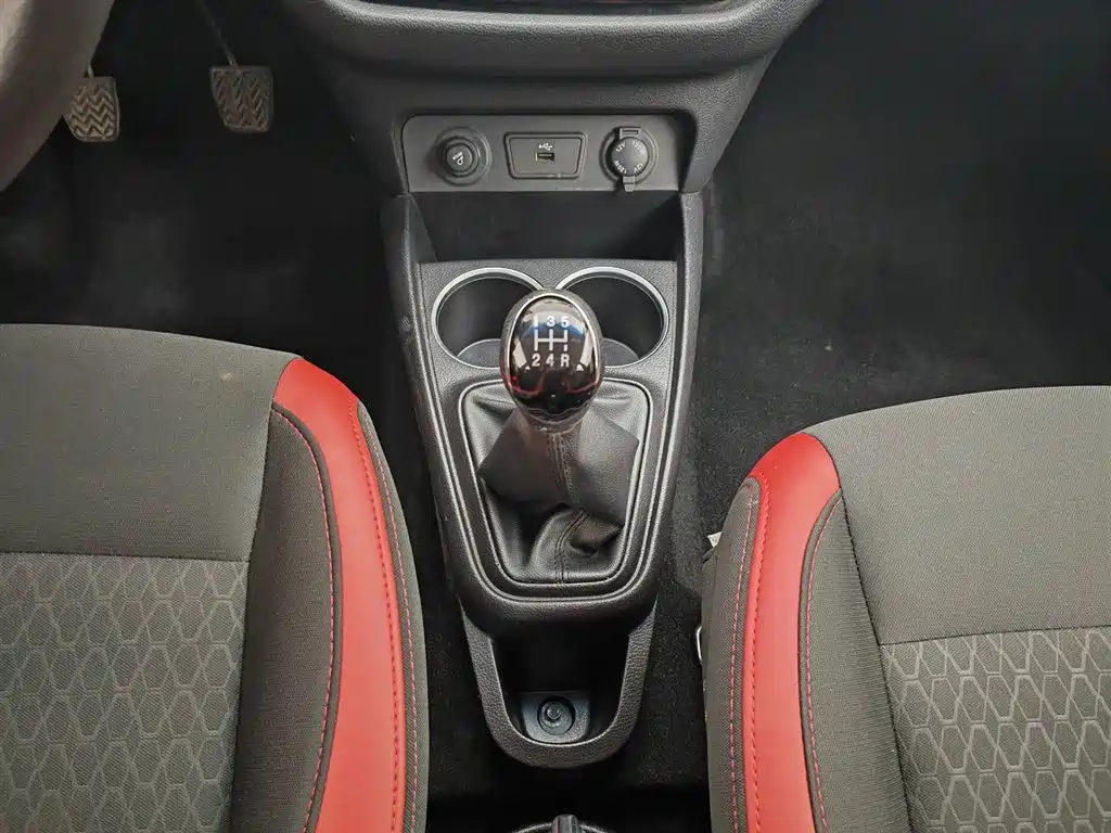 JAC Refine S2mini 2017 — фото 13