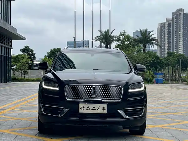 Lincoln Nautilus 2019