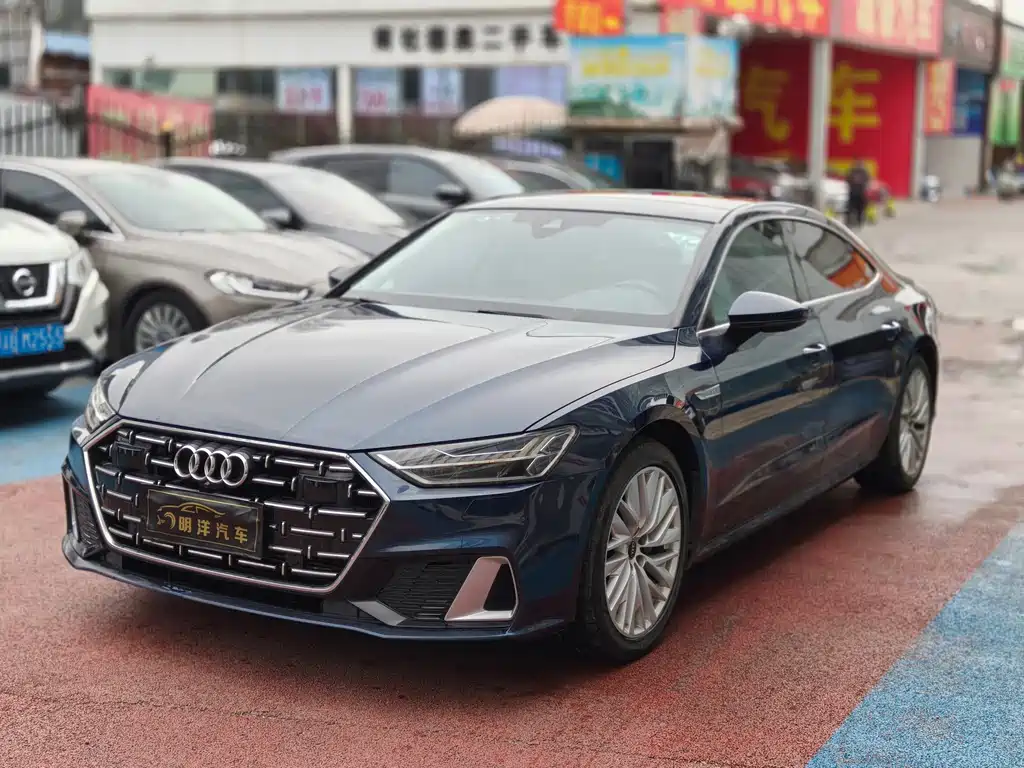 Audi A7L 2024 — фото 1