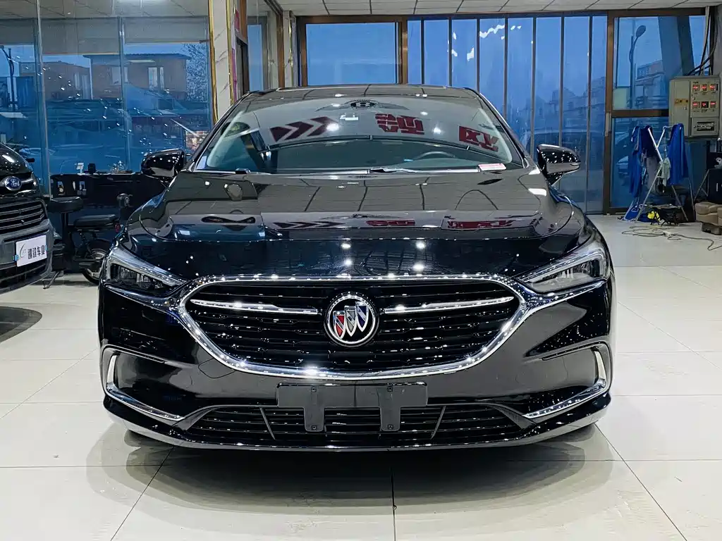 Buick LaCrosse 2023 — фото 2