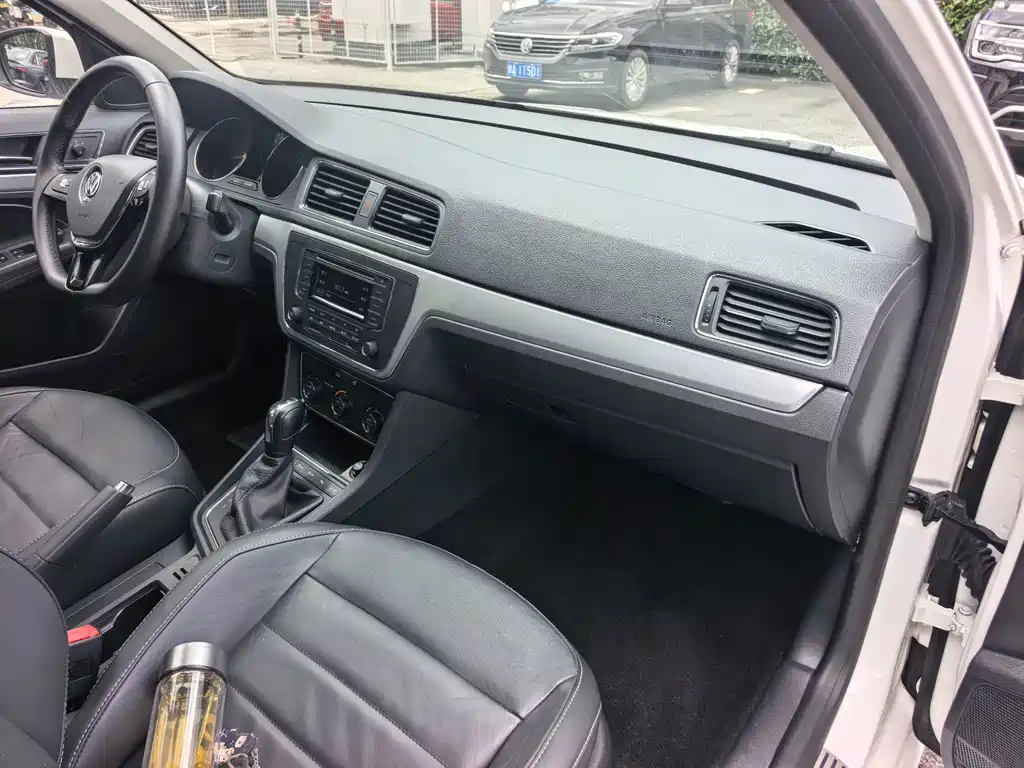 Volkswagen Gran Lavida 2018 — фото 12