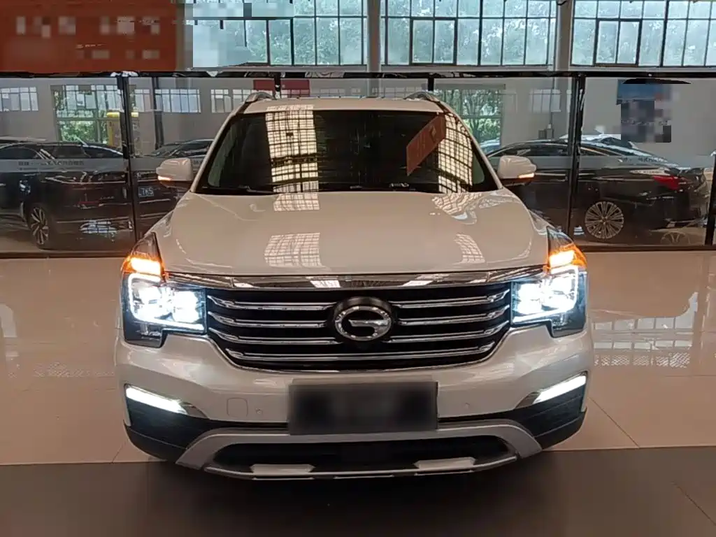 GAC Trumpchi GS8 2019 — фото 3