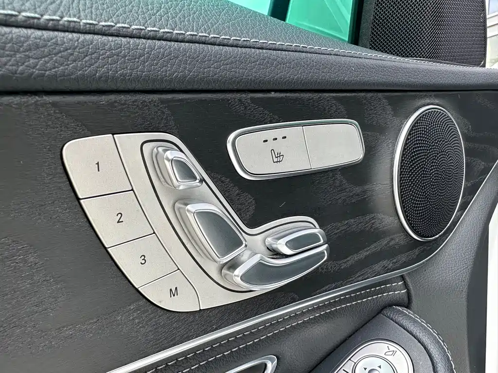 Mercedes-Benz C-Class 2020 — фото 19
