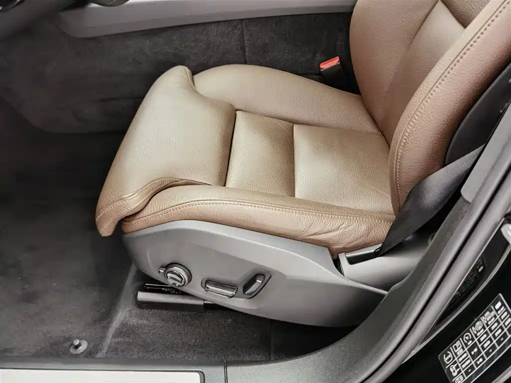 Volvo XC60 PHEV 2024 — фото 20
