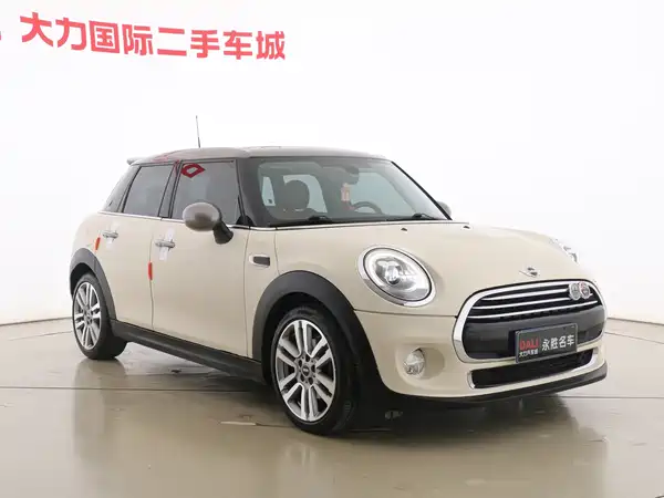 MINI 2016