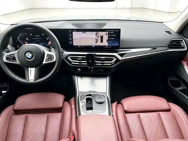 BMW 3 Series 2023