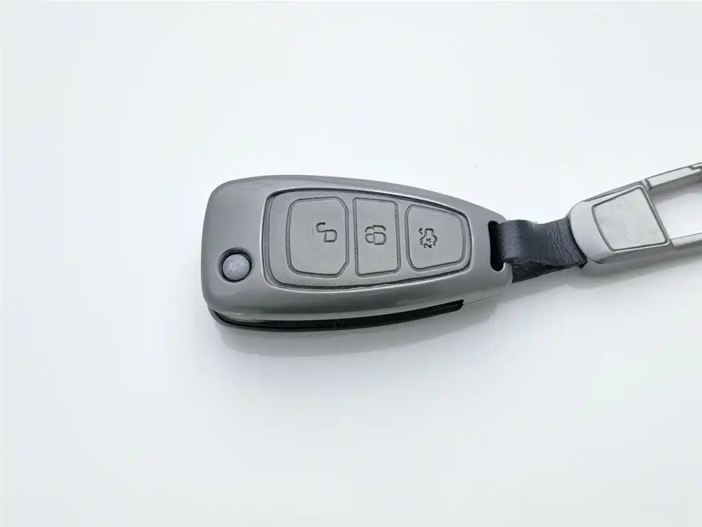 Ford Focus 2014 — фото 19