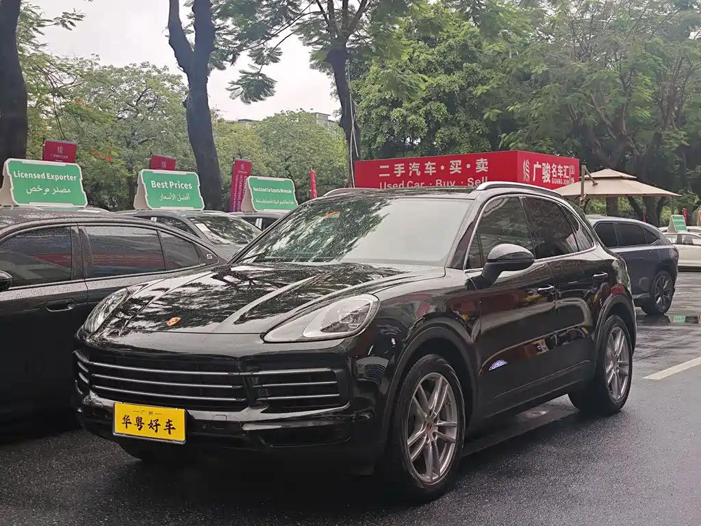 Porsche Cayenne 2022
