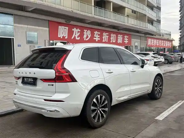 Volvo XC60 2024