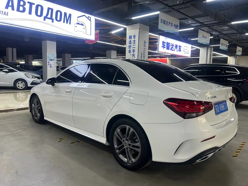 Mercedes-Benz A-Class 2021 — фото 4