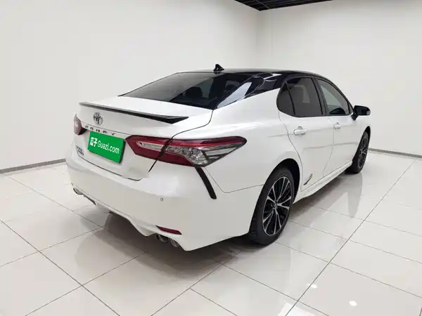 Toyota Camry 2018