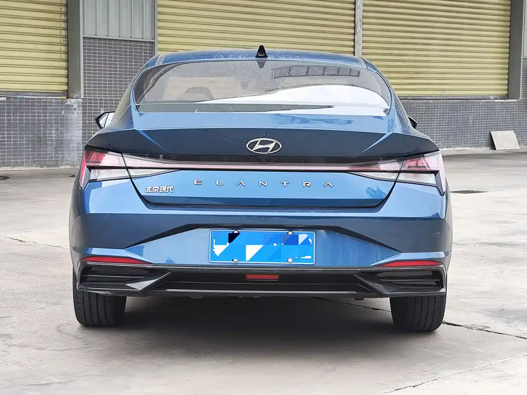 Hyundai Elantra 2021 — фото 5
