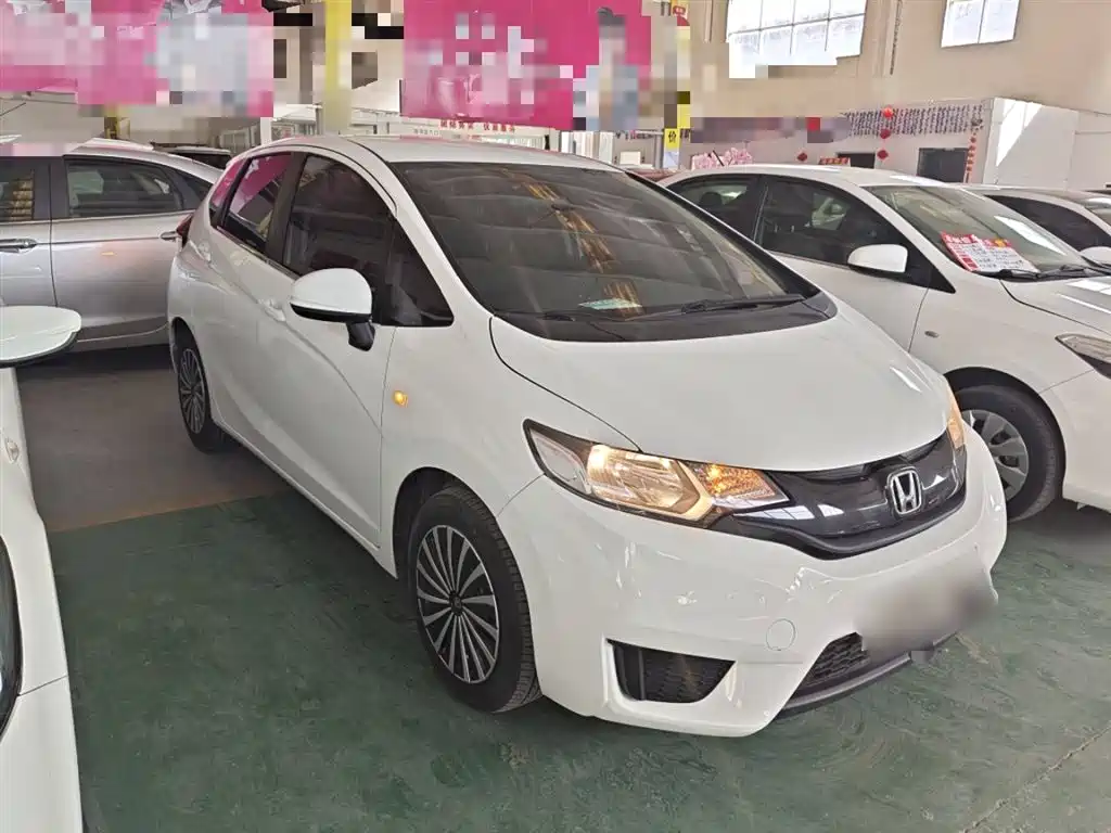 Honda Fit 2017 — фото 22
