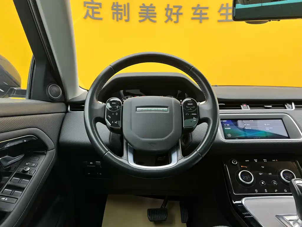 Land Rover Evoque 2020 — фото 11