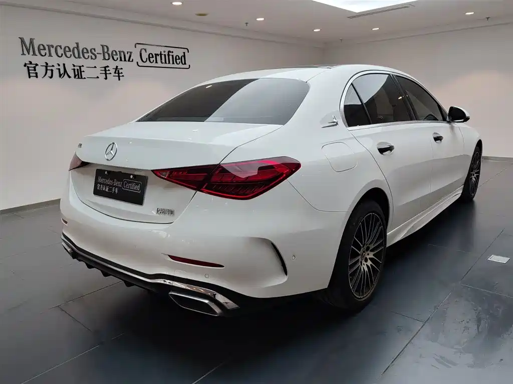 Mercedes-Benz C-Class 2024 — фото 14