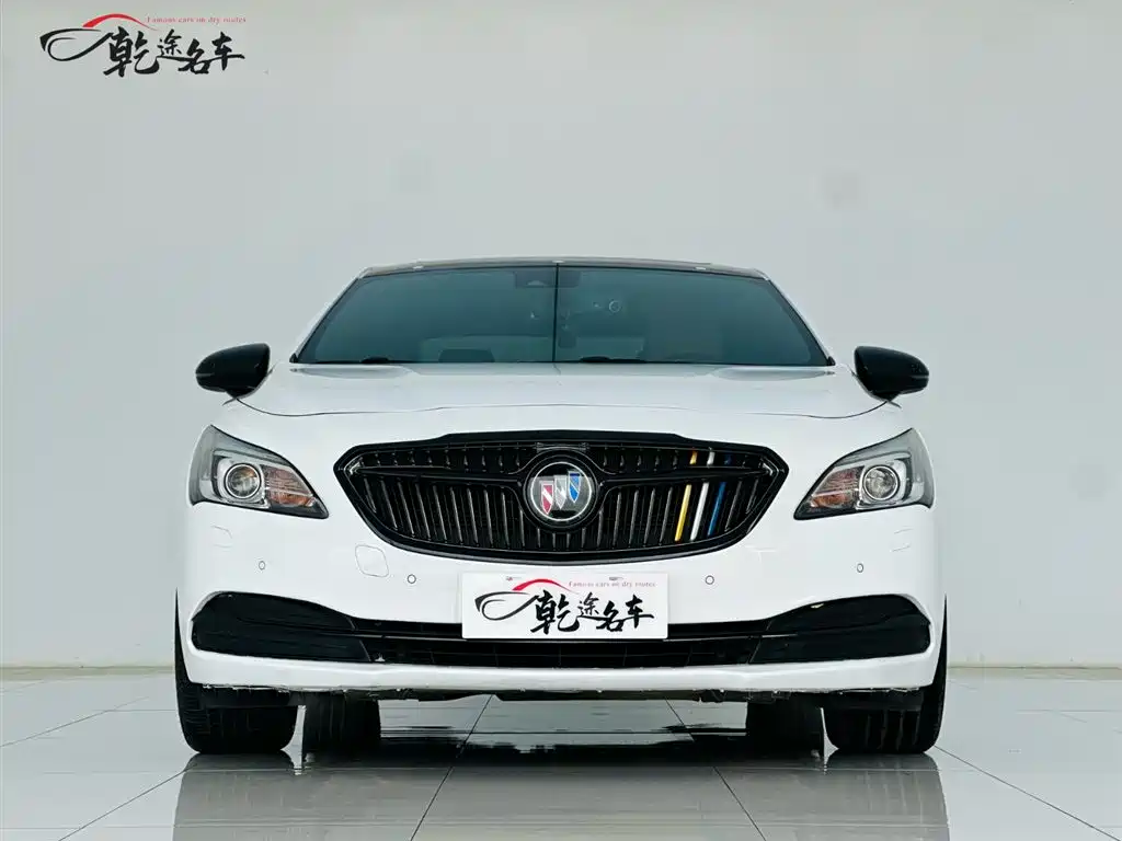 Buick LaCrosse 2017 — фото 2