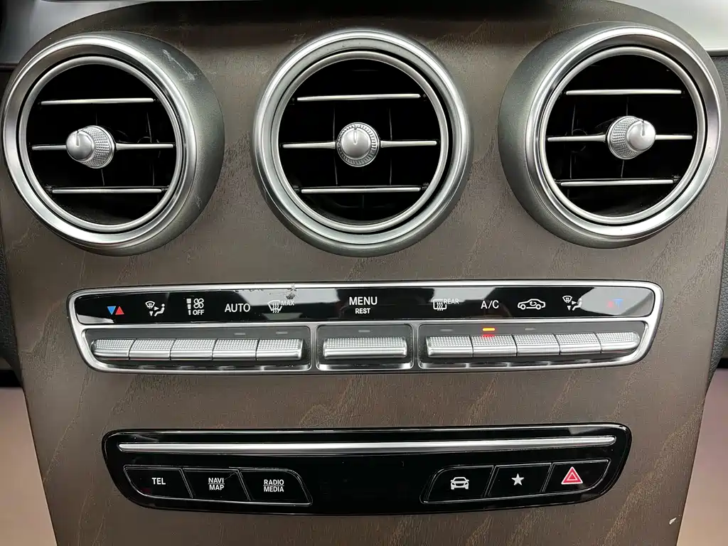 Mercedes-Benz GLC 2020 — фото 14