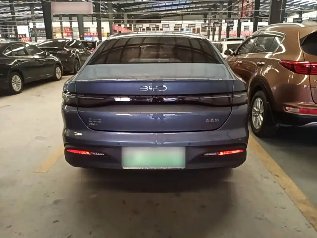 BYD Seal 05 DM-i 2025 — фото 6