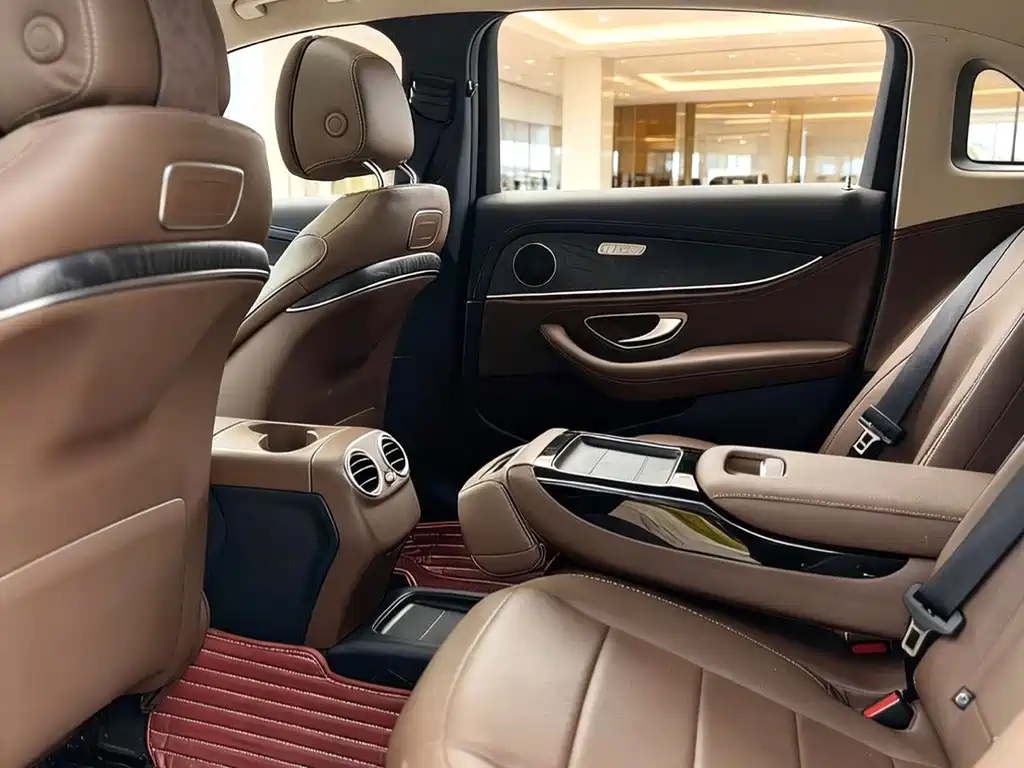 Mercedes-Benz E-Class 2017 — фото 7