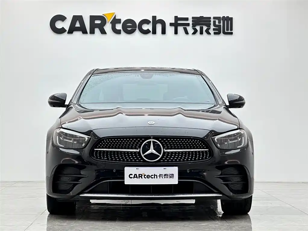 Mercedes-Benz E-Class 2023 — фото 6