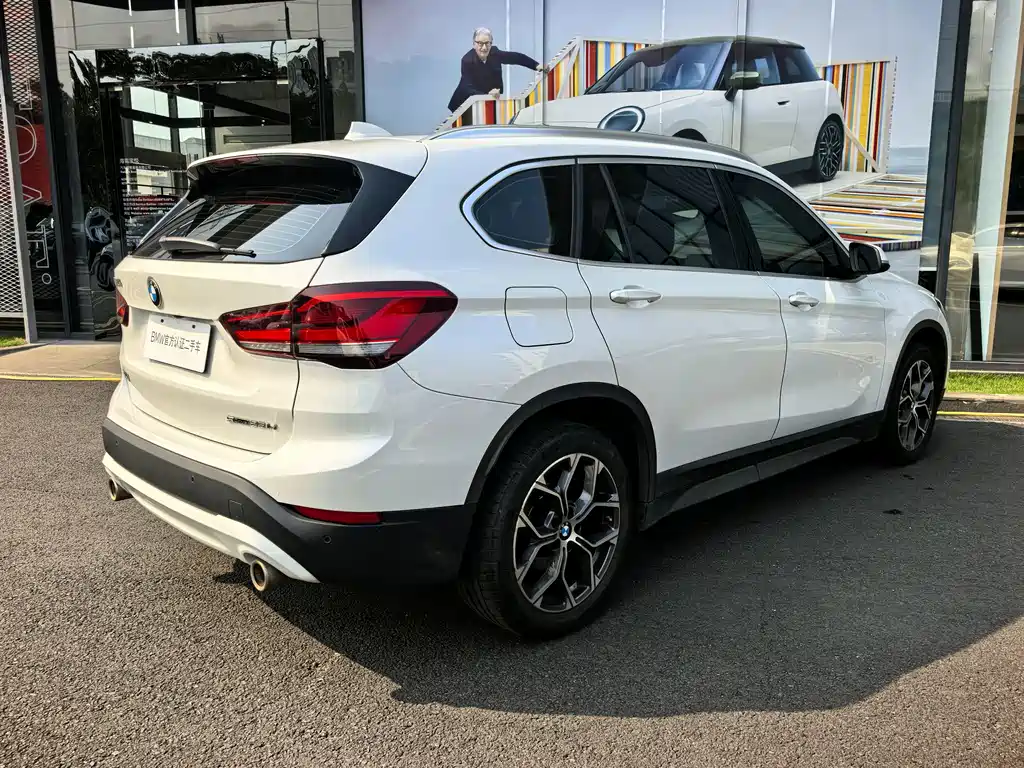 BMW X1 2021 — фото 14