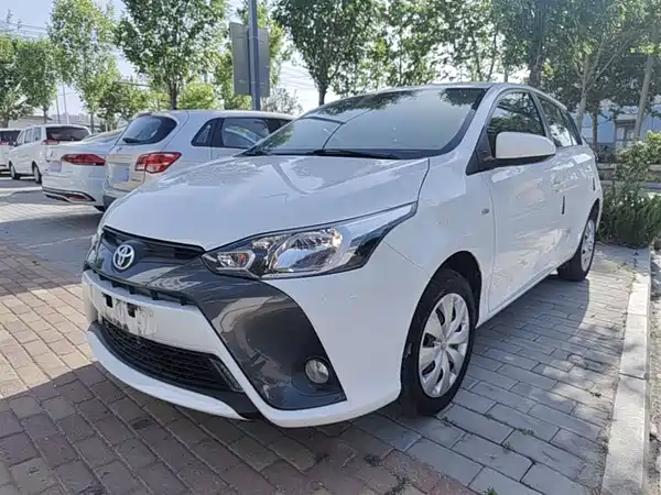 Toyota Yaris L 2019