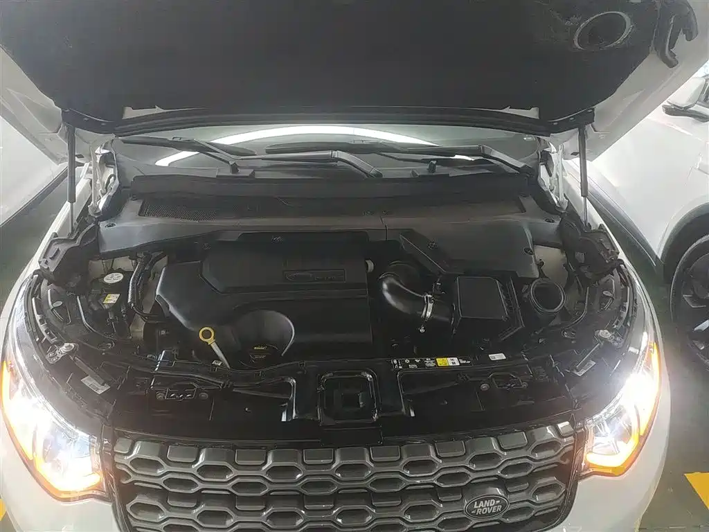 Land Rover Discovery Sport 2021 — фото 10