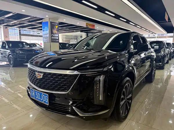 Cadillac XT5 2026