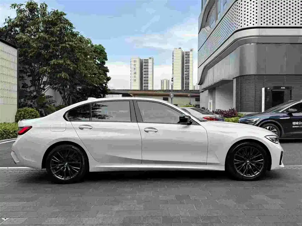 BMW 3 Series 2020