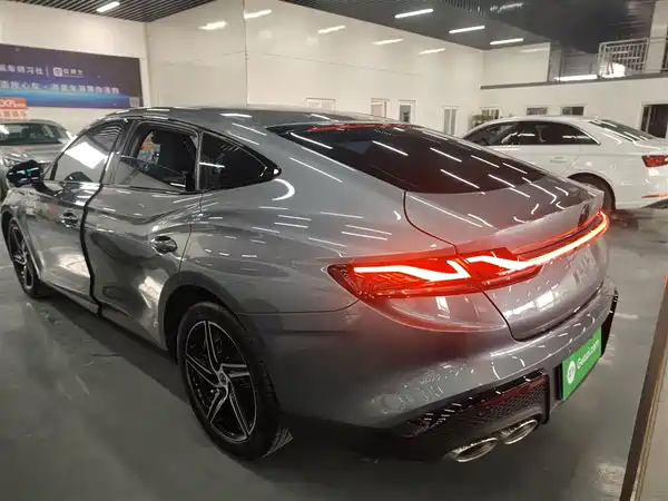 MG MG7 2023