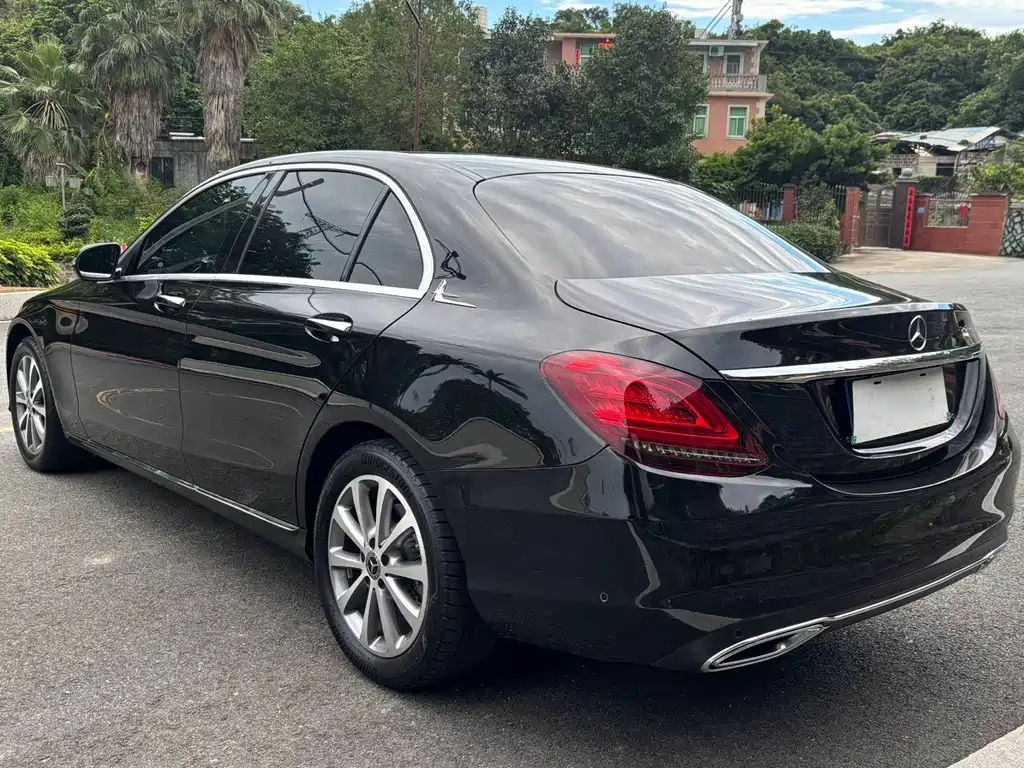 Mercedes-Benz C-Class 2021 — фото 17