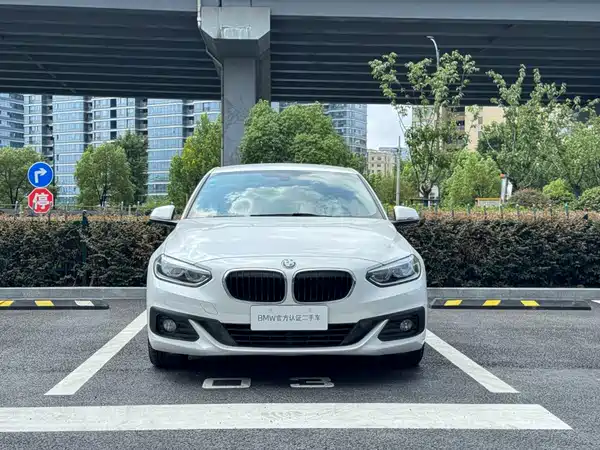 BMW 1 Series 2019